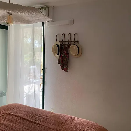 Bikini, An Near The Square Apartment